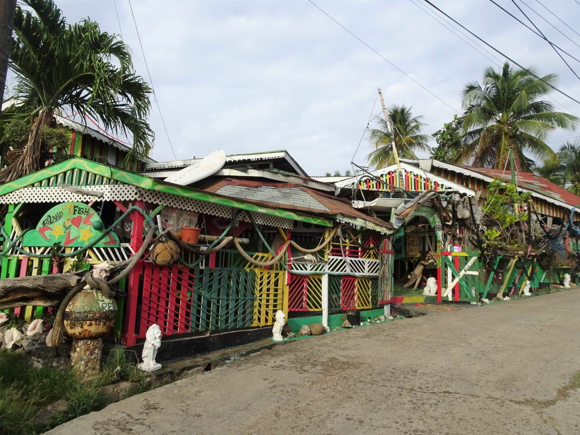 Hippie bar, Mayreau Island Hippie bar, Mayreau Island