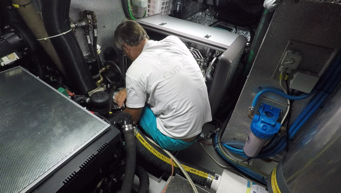 Glen flushes the generator with fresh water Glen flushes the generator with fresh water