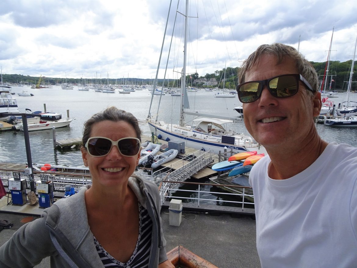 Cloudy Bay on the fuel dock, Huntington Yacht Club