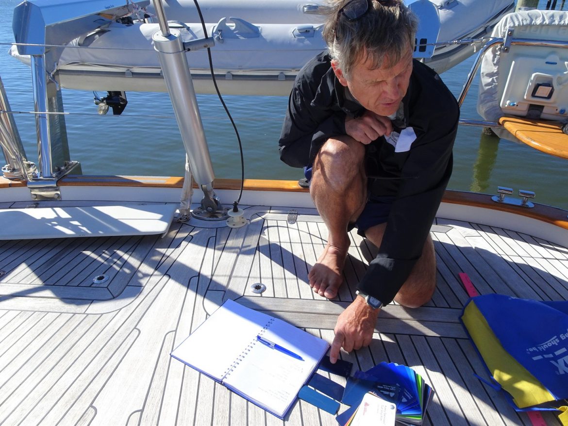 Choosing the blue color and discuss the best type of vinyl for the job. Edgewater MD