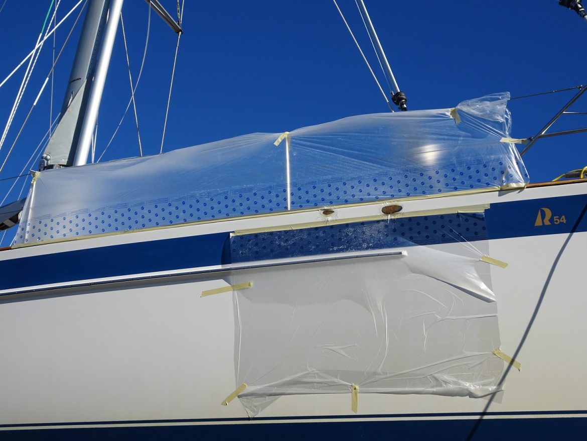 Boat maintenance: glass fiber repair on bow Boat maintenance: glass fiber repair on bow