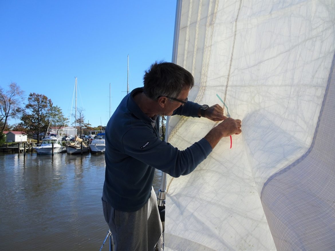 Glen sticks new tell tales on the genoa