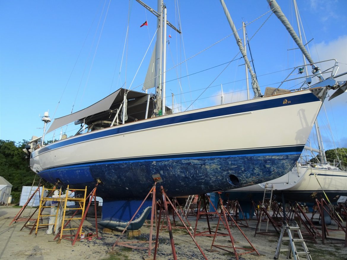 Chemical strip of the antifouling, Jolly Harbour Marina