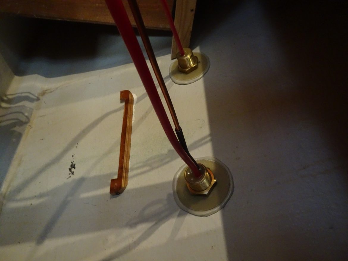 Keel coolers backing rings