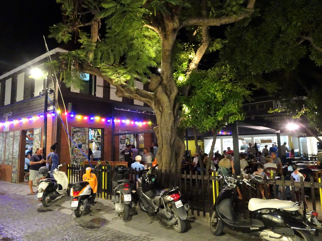 Le Select bar, Gustavia St. Barth