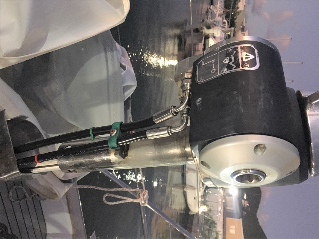 New hydraulic hoses for cutter Furlex, s/v Cloudy Bay, St. Martin New hydraulic hoses for cutter Furlex, s/v Cloudy Bay, St. Martin