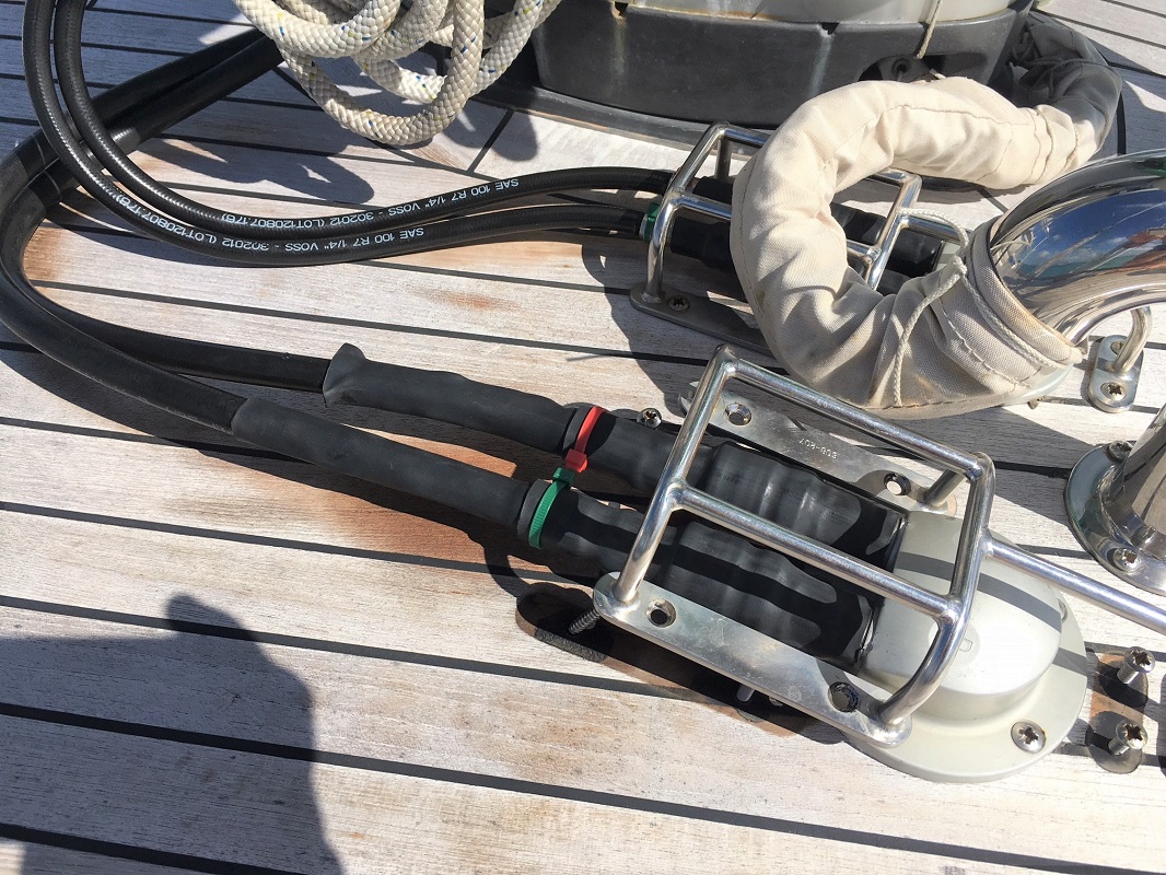 Hydraulic fittings sealed, s/v Cloudy Bay Hydraulic fittings sealed, s/v Cloudy Bay