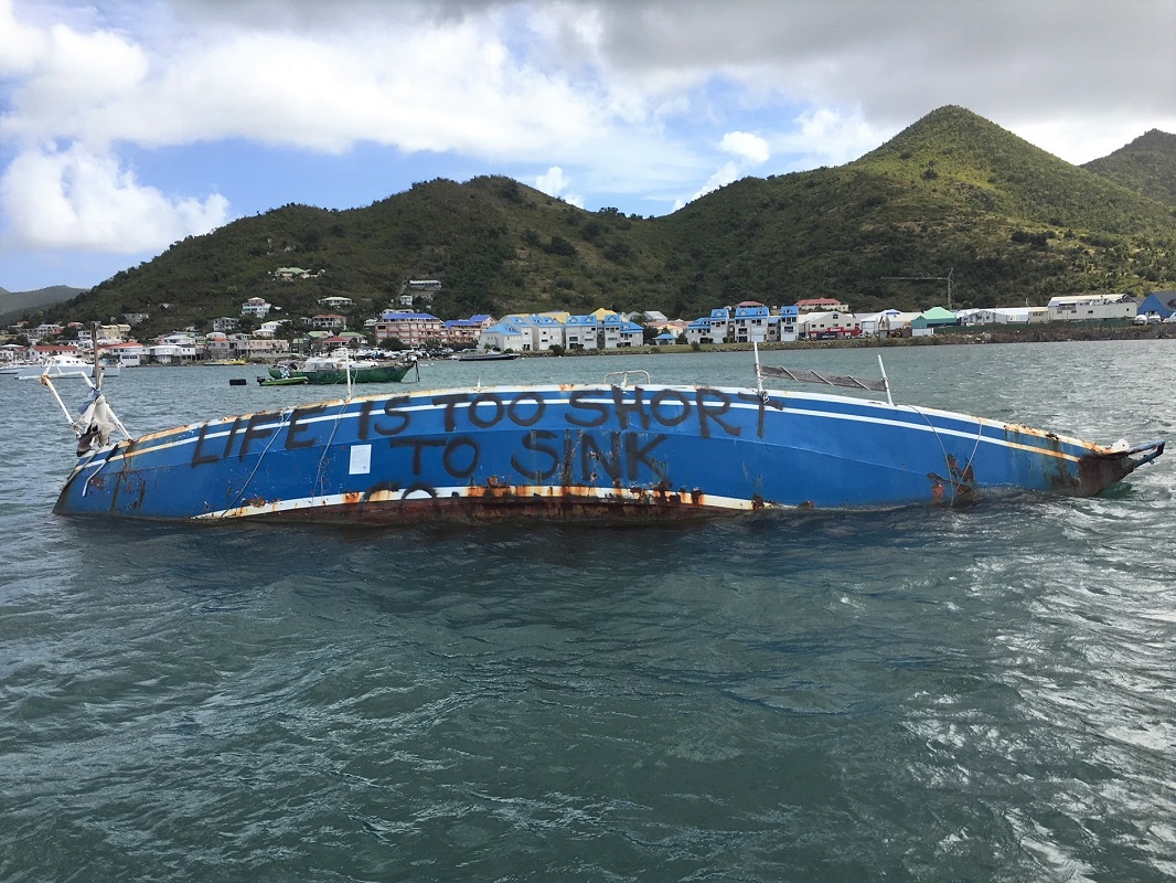 Sunken boat St.Martin, the French side