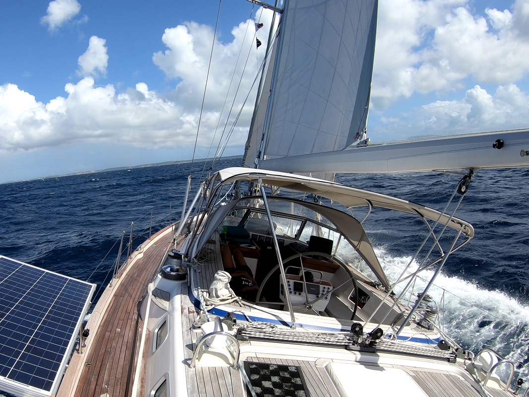 s/v Cloudy Bay sailing to Anguilla s/v Cloudy Bay sailing to Anguilla