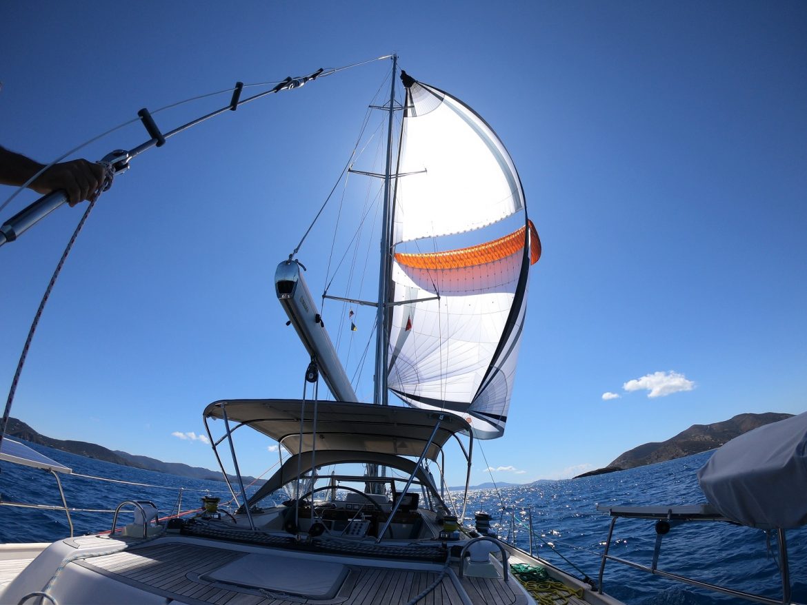Parasailor spinnaker, s/v Cloudy Bay, British Virgin Islands Parasailor spinnaker, s/v Cloudy Bay, British Virgin Islands