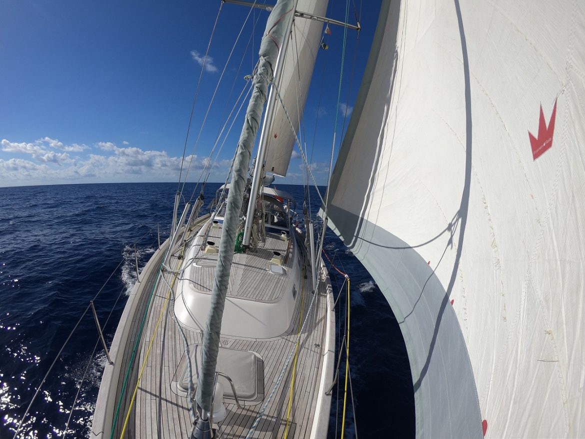s/v Cloudy Bay sailing upwind in the Gulf Stream