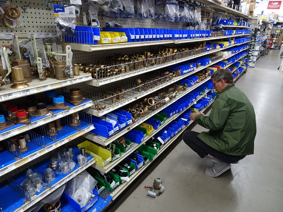 Glen investigates on the bronze skin-fittings offerings