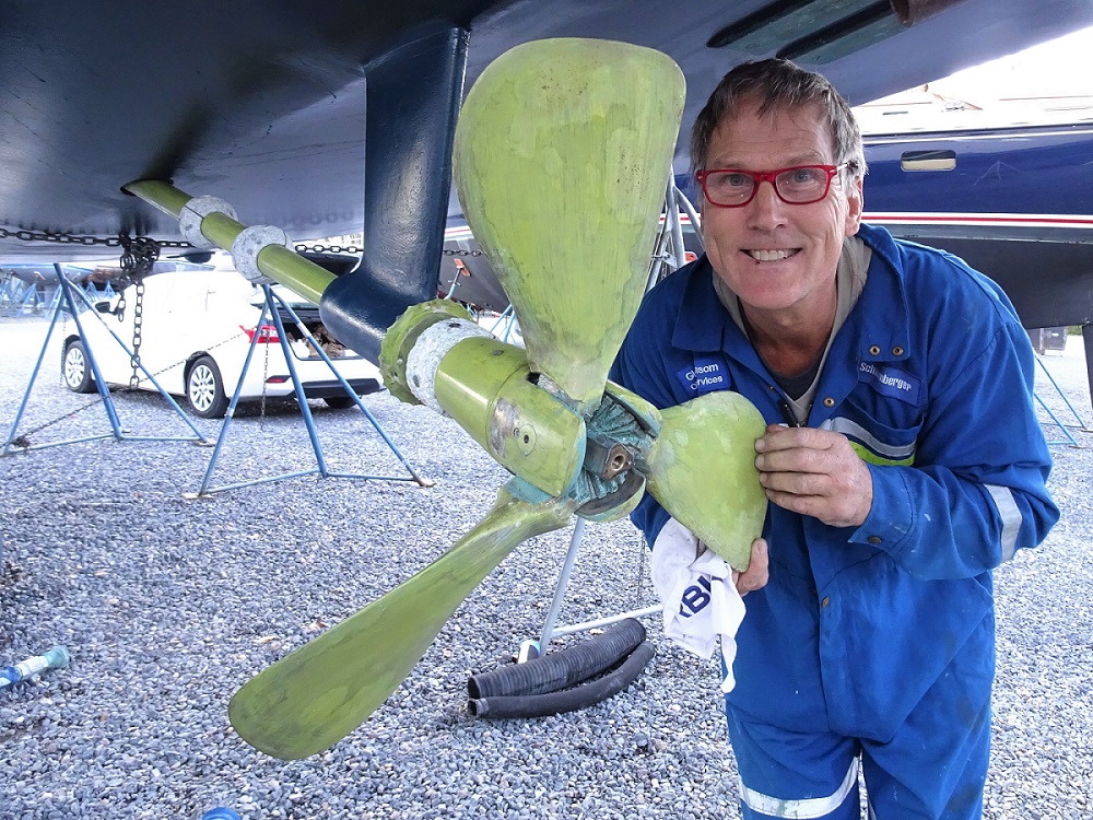 Gori propeller serviced - s/v Cloudy Bay