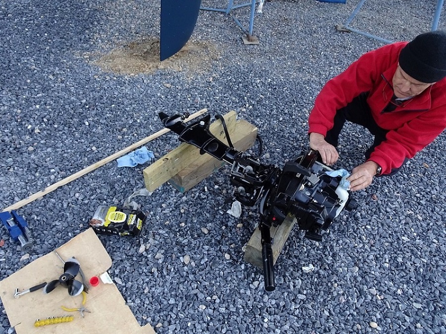 Spare 6HP outboard engine gets a clean ready for storage Spare 6HP outboard engine gets a clean ready for storage