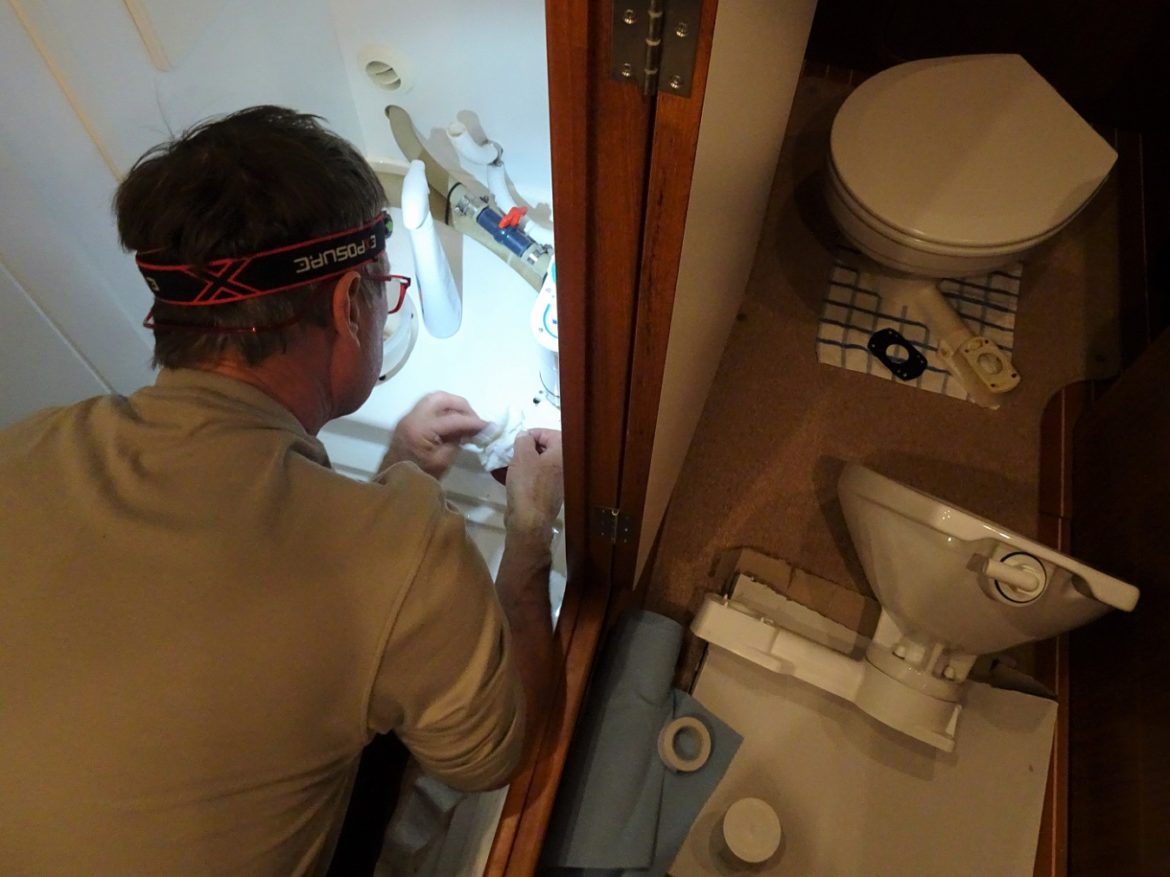 New bow toilet