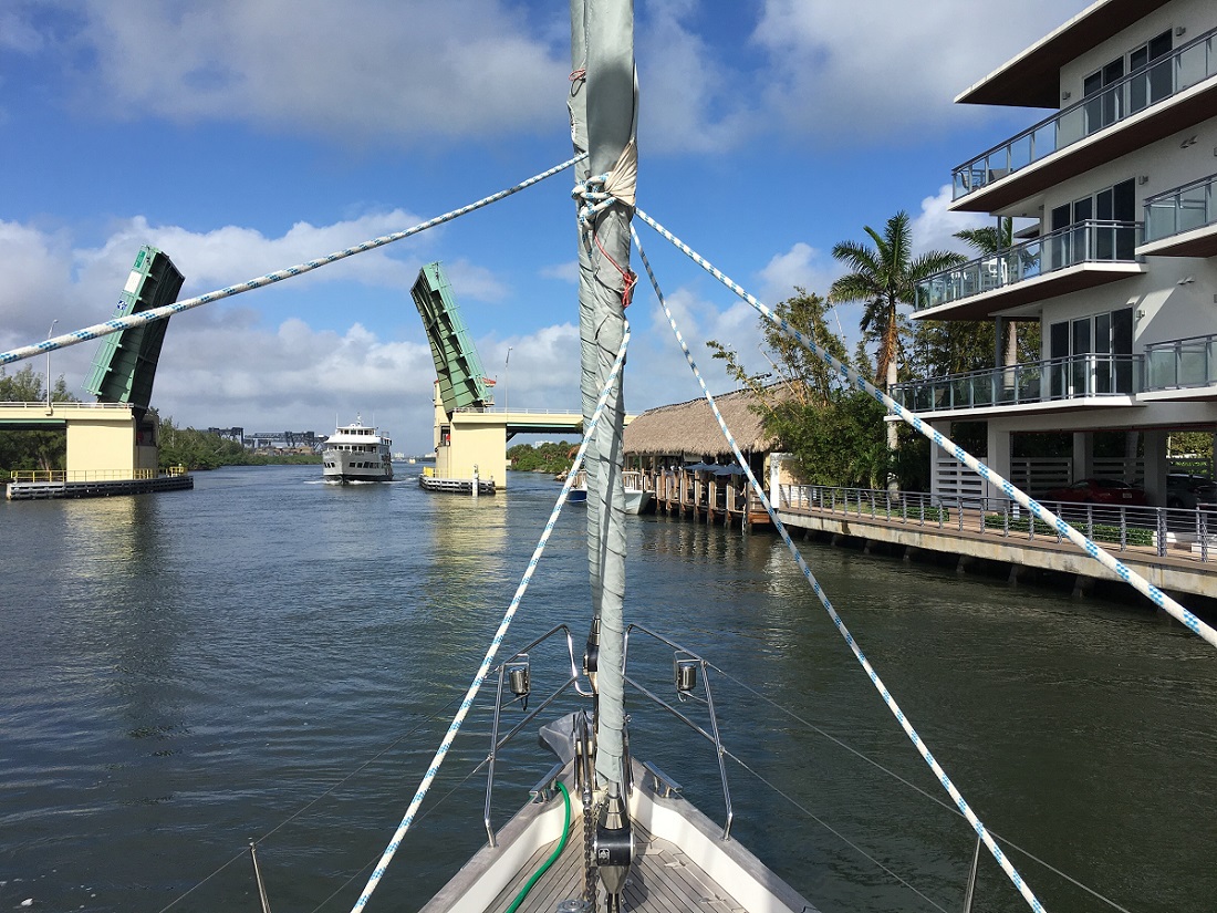Going under the opening bridges along the ICW Going under the opening bridges along the ICW