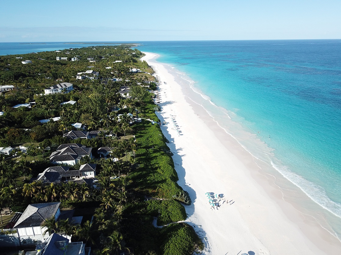 Pink Beach, Dunmore Town, Harbour Island, Bahamas Pink Beach, Dunmore Town, Harbour Island, Bahamas