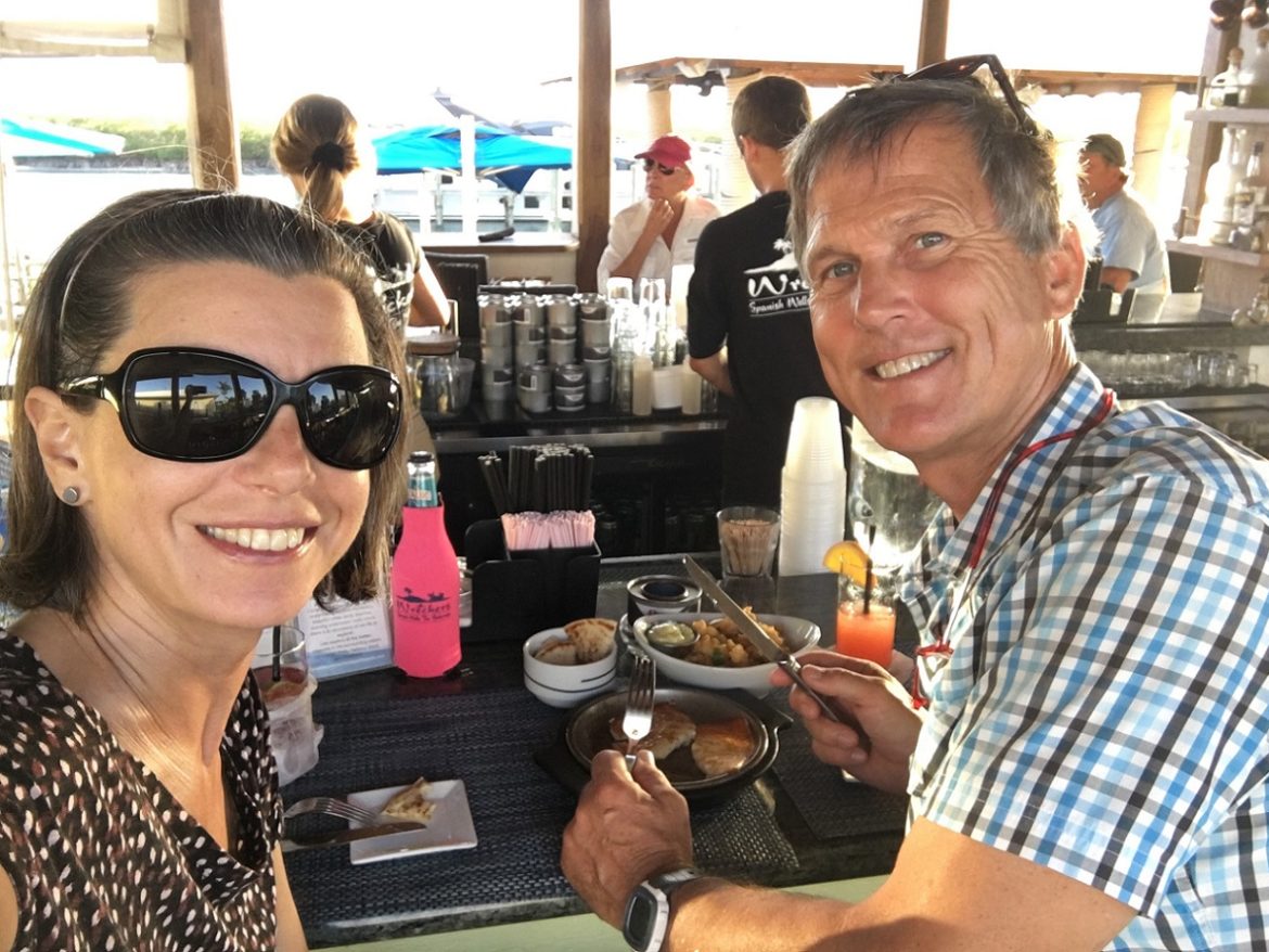 Social evening at the marina bar, Spanish Wells