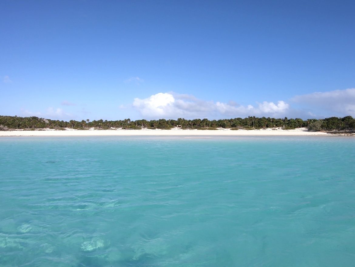 Exploring Warderick Wells Cay Bahamas