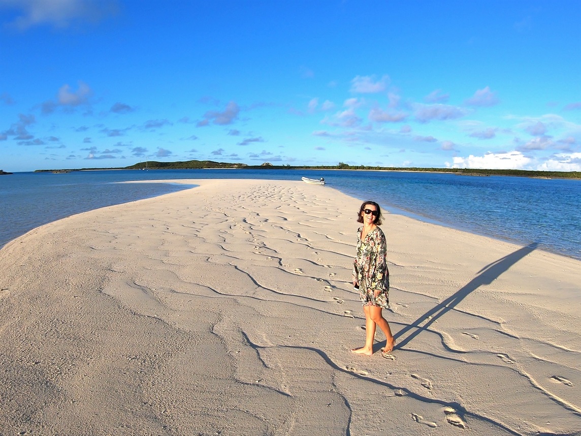 Sand bar in Cambridge Cay