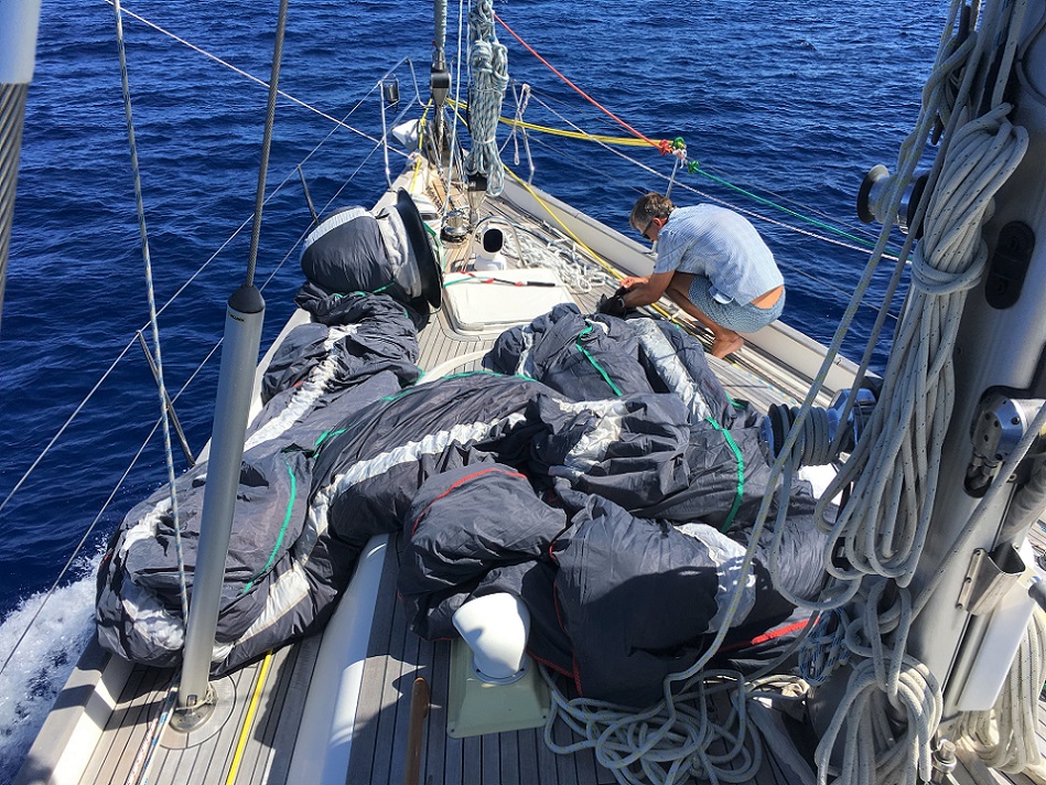 Setting up the Parasailor