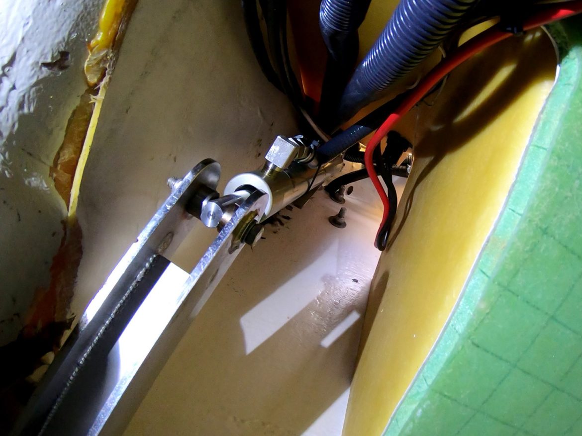 the actuator arm for the swim platform the actuator arm for the swim platform