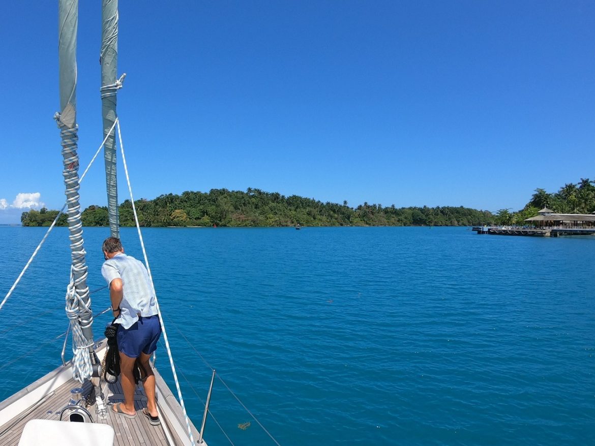 Passing Errol Flynn Island Passing Errol Flynn Island