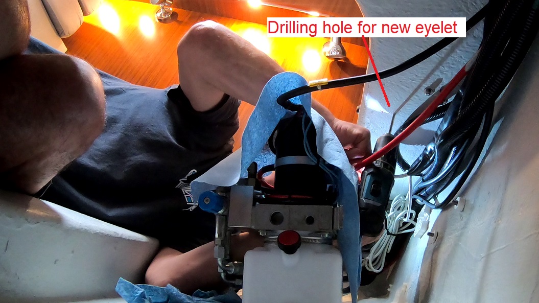 replacing the swim platform hydraulic oil reservoir replacing the swim platform hydraulic oil reservoir