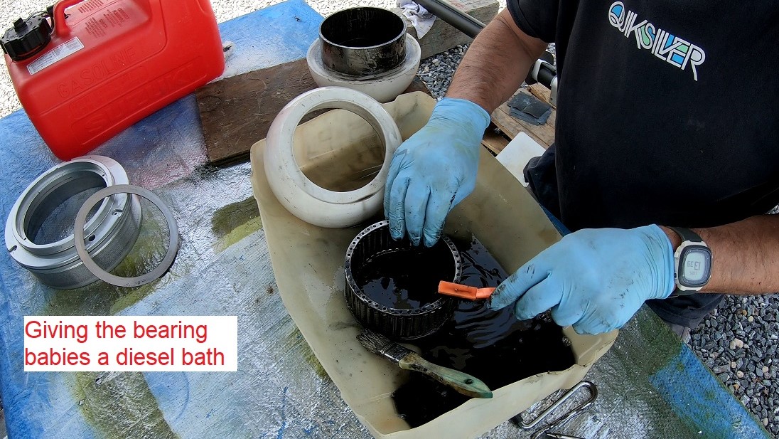 diesel clean-up of rudder bearing parts diesel clean-up of rudder bearing parts