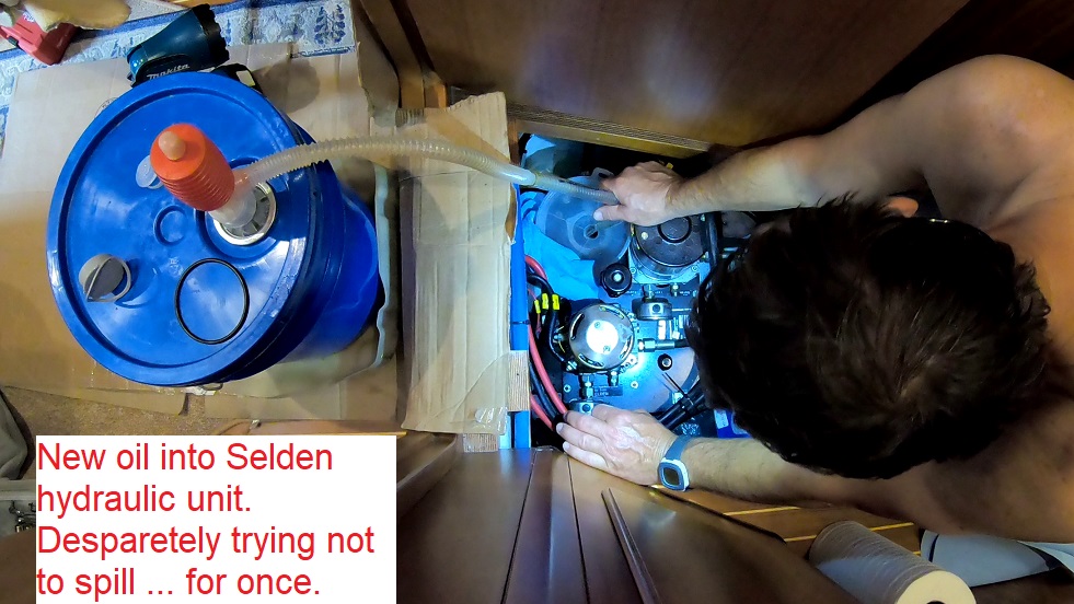new hydraulic oil into the Selden hydraulic unit
