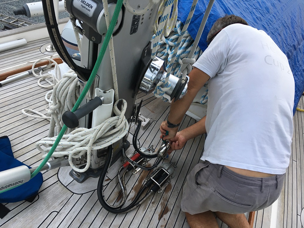 installing hydraulic hoses installing hydraulic hoses