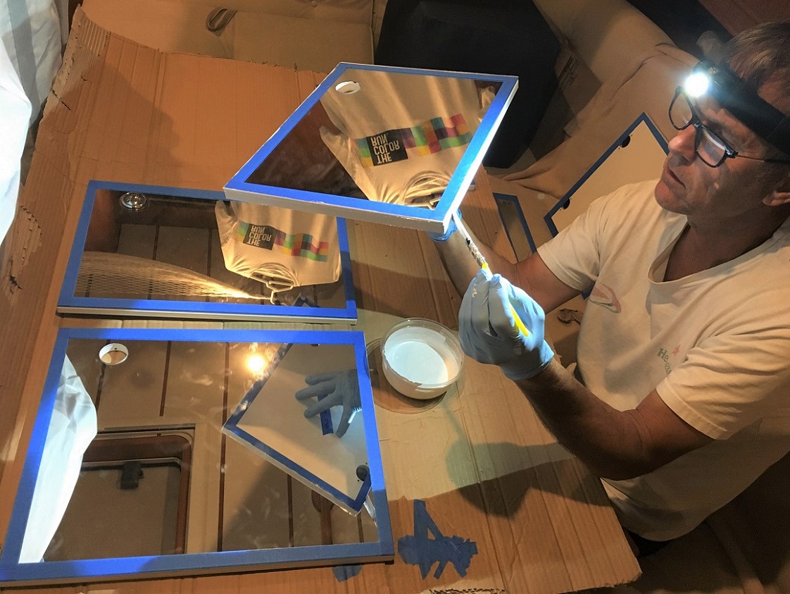 paint mirrors, aiming to get the edges of the glass sealed from moisture