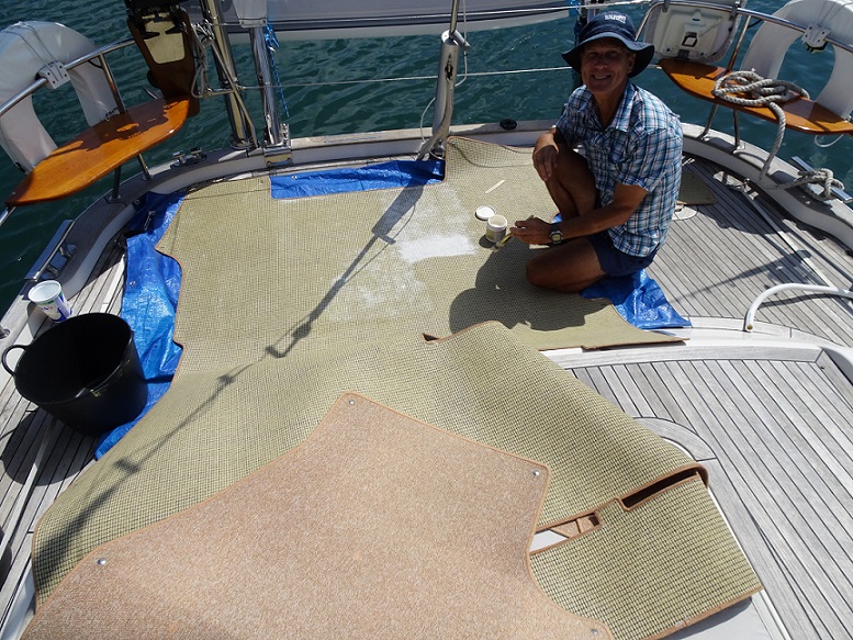 non-slip glue on the back of the carpets