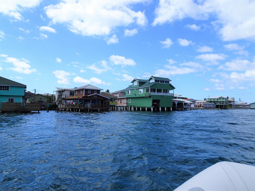 Lower Cay town, Guanaja