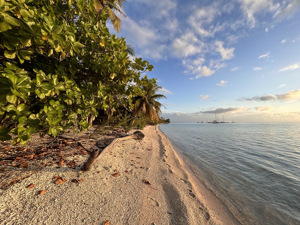 Fakarava NE anchorage